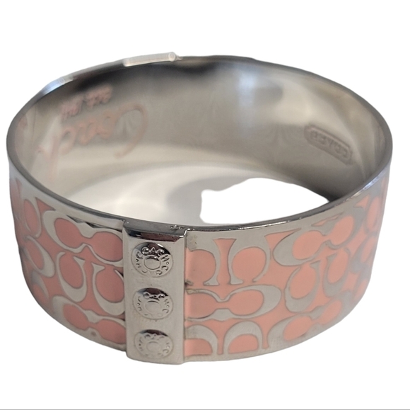 Vintage 2000 Coach  Signature "C" Pink & Silver Bangle - Picture 2 of 6